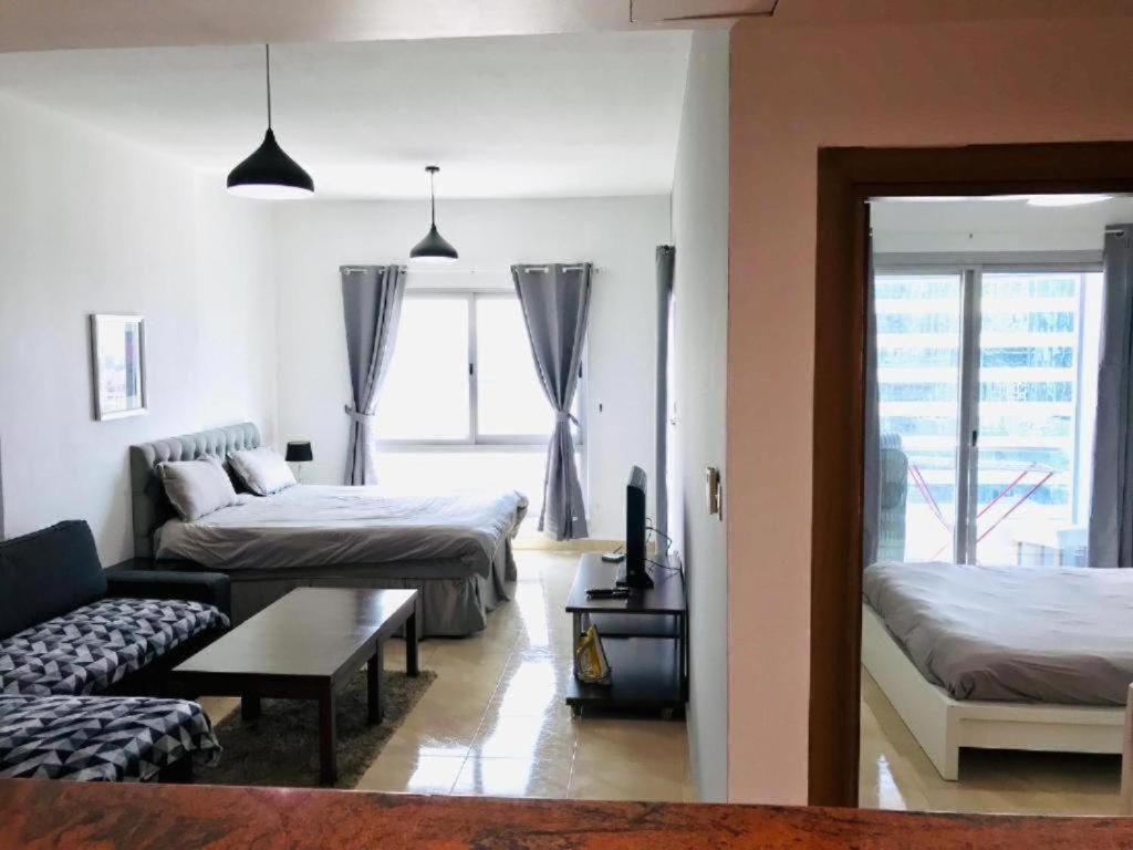 Luxury Apartments In Dubai Marina Екстер'єр фото